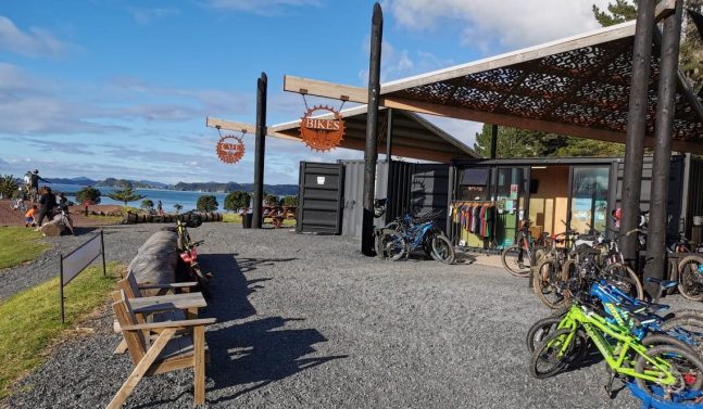 Mountain Biking cafe Waitangi