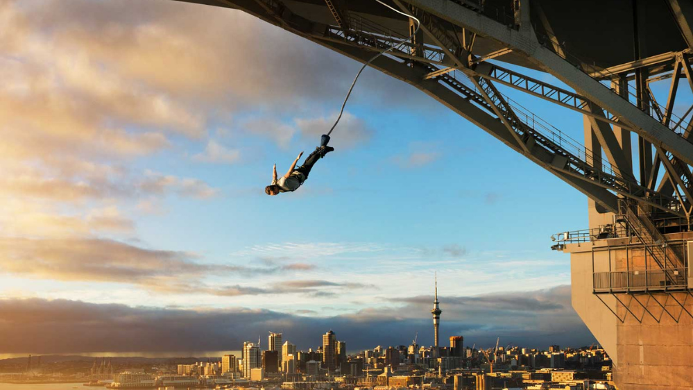 Bungy jumping off Auckland harbour bridge